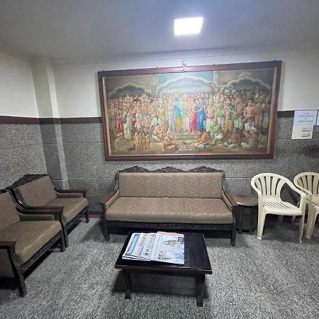 Sri Durgamba Lodge Bangalore Eksteriør billede