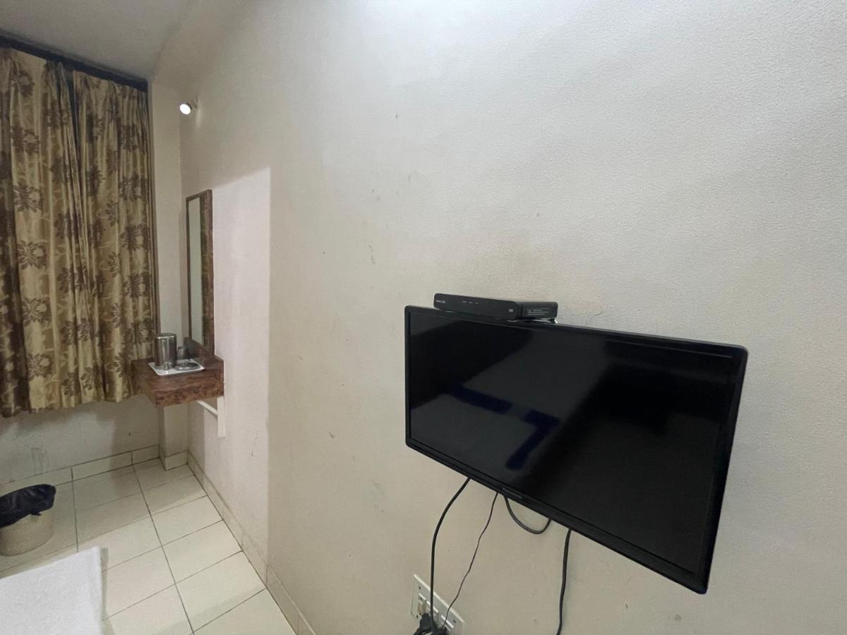 Sri Durgamba Lodge Bangalore Eksteriør billede
